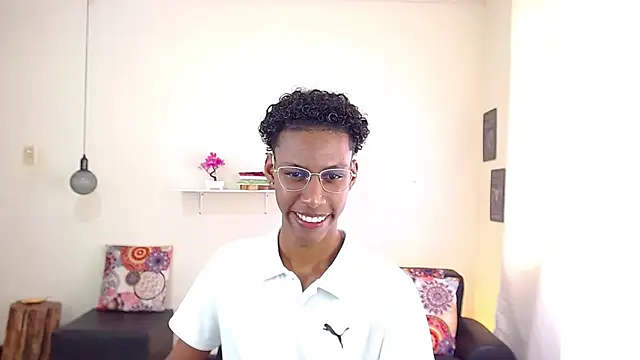 maiki18  online show from 03.10.25