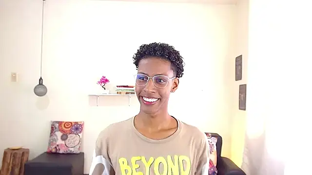 maiki18  online show from 03.11.25