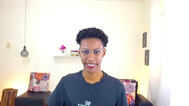 maiki18  online show from 03.12.25