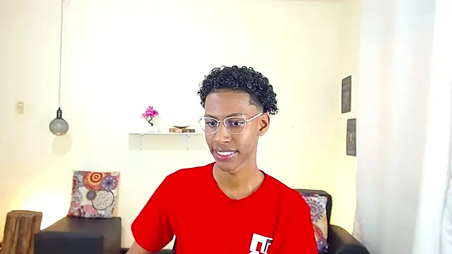 maiki18  online show from 03.17.25