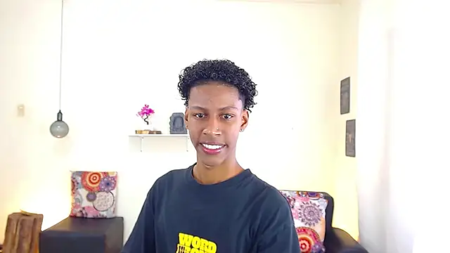 maiki18  online show from 03.21.25