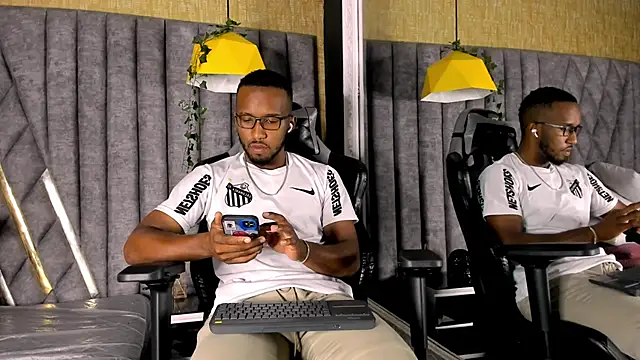 JamesParck online show from 04.16.26