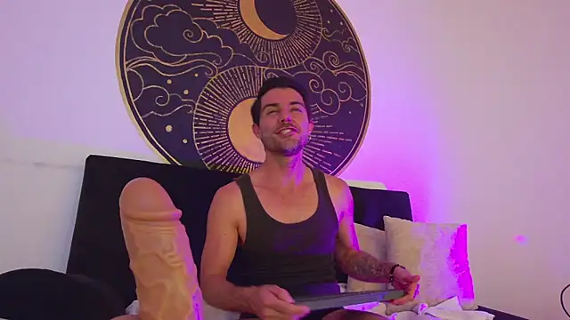 Adam MillanFF online show from 01.06.26