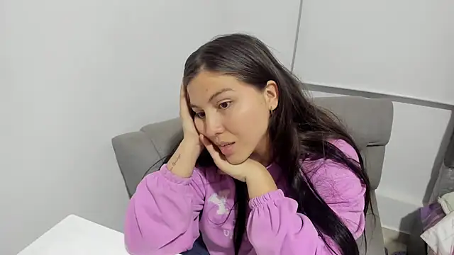 Emily Rowley online show from 12.20.25