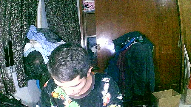 Snapshot of jperezofficial1 chatting on 11.01.25 jperezofficial1 online show from 11.01.25