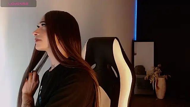 AdharaaMoon online show from 12.29.24