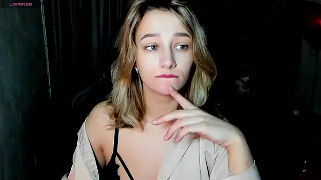 Sinty Noria online show from 02.19.25