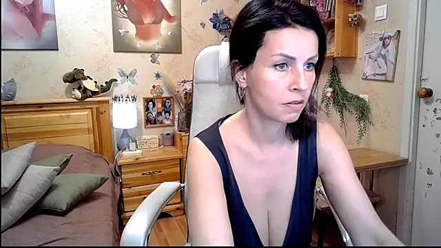Kendra Mom online show from 05.25.26