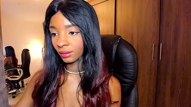 alikahouston4 online show from 09.14.25