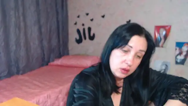 JillStevens online show from 10.04.25