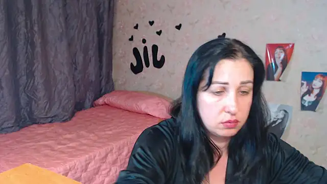 JillStevens online show from 10.17.25