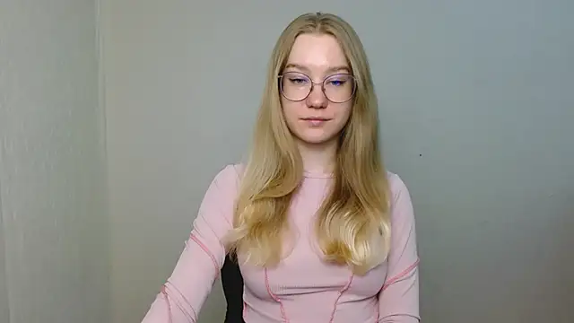 cindi hot online show from 03.18.26