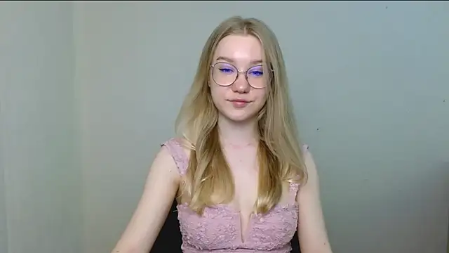 cindi hot online show from 04.03.26