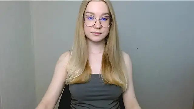 cindi hot online show from 04.04.26