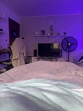 1ninefellababy online show from 02.22.25