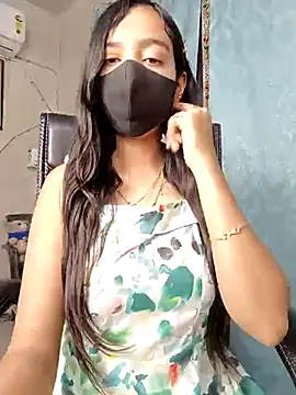 Parinaaz18 online show from 12.03.25