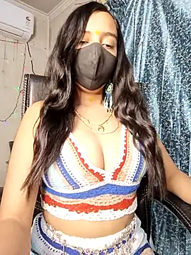Snapshot of Parinaaz18 chatting on 04.26.26 Parinaaz18 online show from 04.26.26