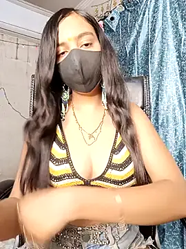 Snapshot of Parinaaz18 chatting on 04.27.26 Parinaaz18 online show from 04.27.26