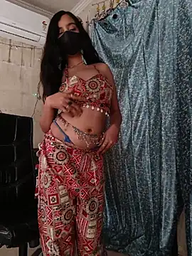 Snapshot of Parinaaz18 chatting on 05.19.26 Parinaaz18 online show from 05.19.26