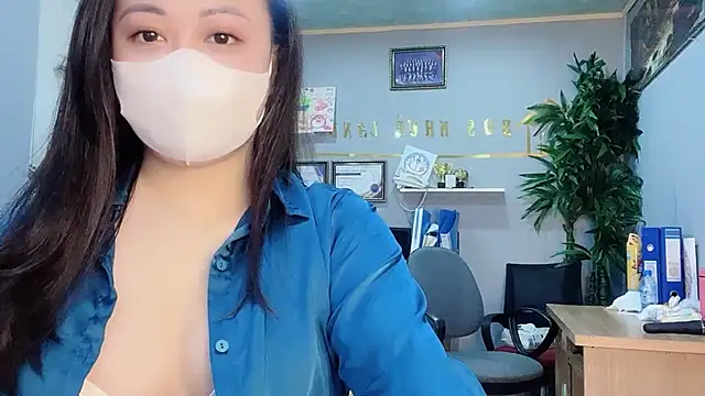 Bamboo Swetie online show from 12.22.24