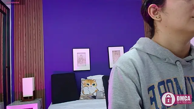 Snapshot of alina_martinelli chatting on 02.14.25 alina martinelli online show from 02.14.25