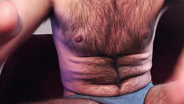 Deckard Webb1  online show from 01.06.25