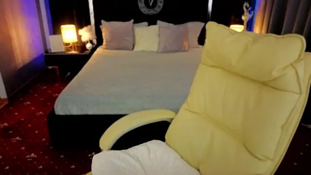 Lexi Si online show from 09.20.25