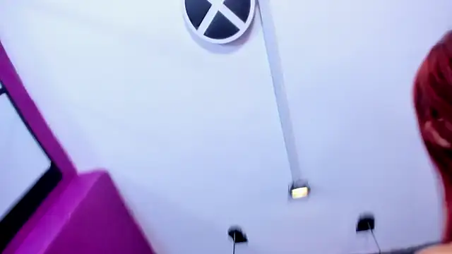 Alexa Slave online show from 09.25.25