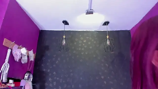 Alexa Slave online show from 02.04.26