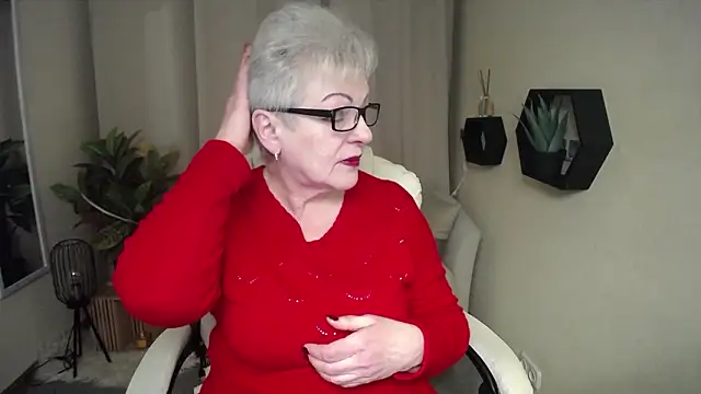 KayleSmoll online show from 02.03.26