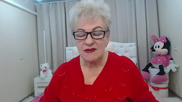 KayleSmoll online show from 02.24.26