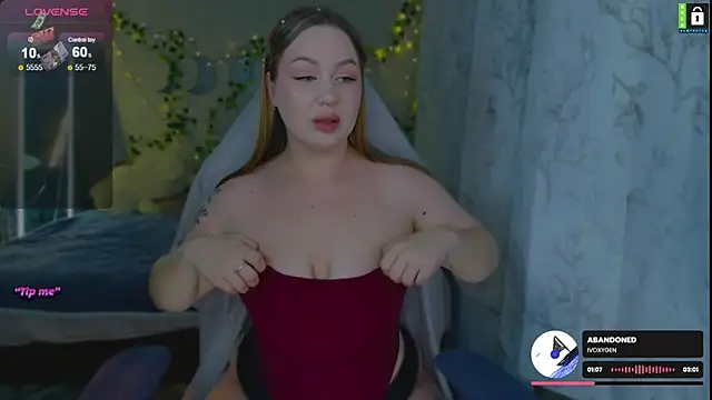 -LinaLove- online show from 12.13.25