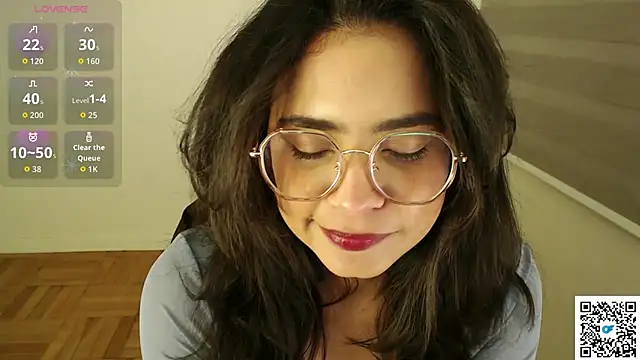 cinnamon rosa online show from 09.25.25