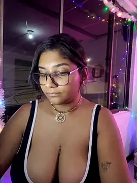 Sofythom1 online show from 12.28.24