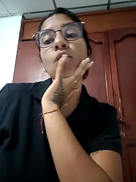 Sofythom1 online show from 03.21.26