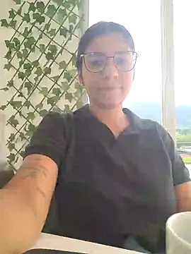 Sofythom1 online show from 03.25.26