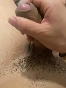 Snapshot of RDbruto chatting on 01.04.25 RDbruto online show from 01.04.25