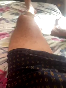 Snapshot of RDbruto chatting on 10.09.25 RDbruto online show from 10.09.25