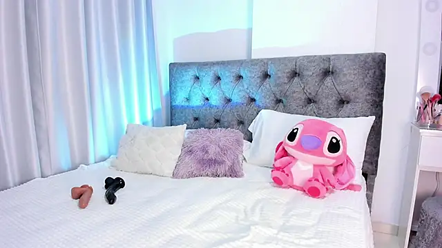 abbyfoxx  online show from 02.26.25