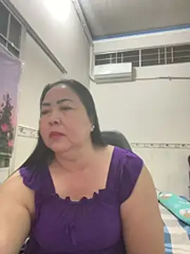 Snapshot of NDith chatting on 02.01.26 NDith online show from 02.01.26