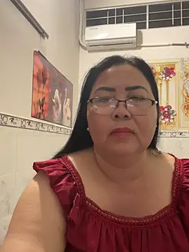 Snapshot of NDith chatting on 02.21.26 NDith online show from 02.21.26