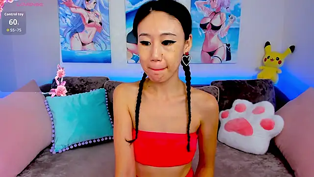 Nao  Chan  online show from 10.10.25