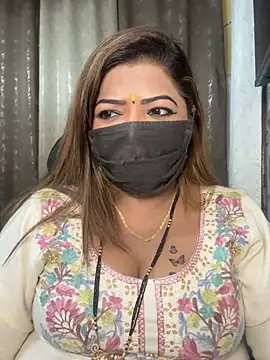 Snapshot of Oh-Monika chatting on 02.16.26 Oh-Monika online show from 02.16.26