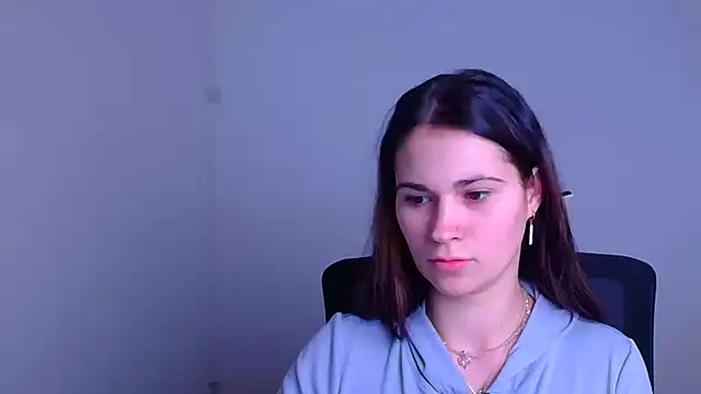 Loon Amore online show from 01.05.25