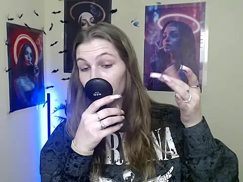 StrangerGi online show from 12.15.25