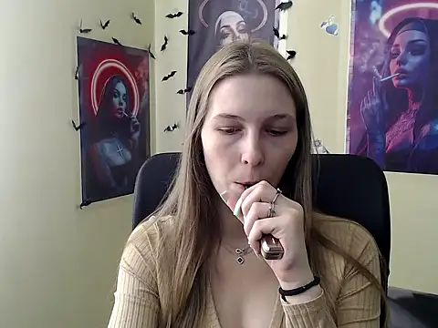 StrangerGi online show from 04.16.26