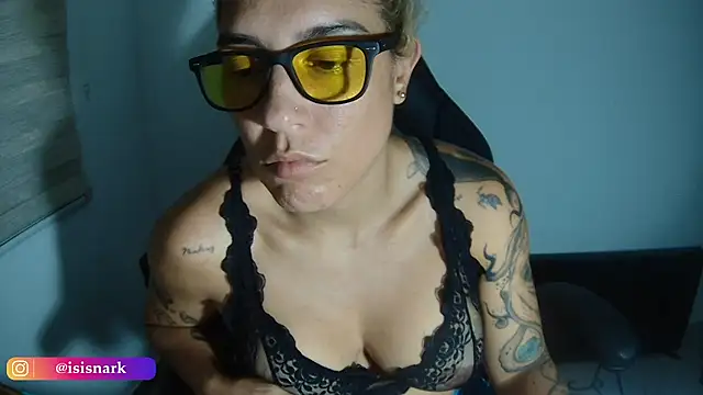 Isis69  online show from 11.08.25