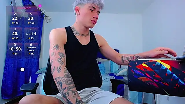 Snapshot of thiagomurphyy chatting on 12.04.24 thiagomurphyy online show from 12.04.24