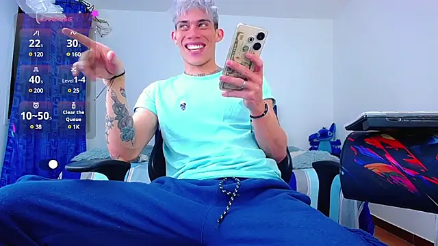 Snapshot of thiagomurphyy chatting on 12.15.24 thiagomurphyy online show from 12.15.24