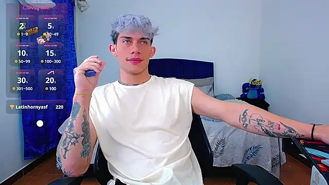 Snapshot of thiagomurphyy chatting on 01.08.25 thiagomurphyy online show from 01.08.25